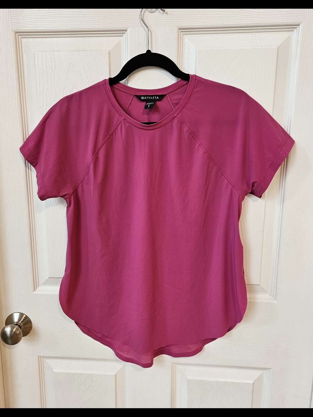 Athleta Pink Short Sleeve Athletic Top Womens Size Small Lightweight Shirt